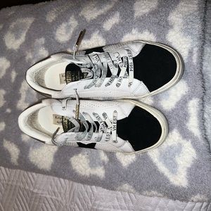 Vintage Havana sneakers